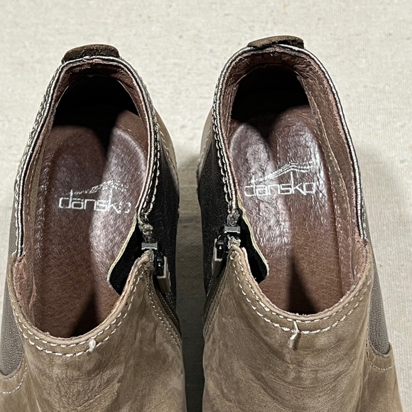 Dansko Susan Women's Brown Leather Wedge Ankle Boots Side Zip Size EU 37 USA 6.5 - Picture 8 of 9